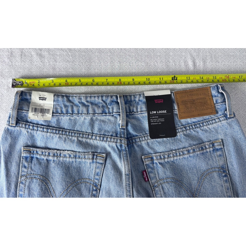 Levis Premium Low Loose Jeans Womens 28x32 Light Wash Distressed Ripped NWT‎ - Picture 5 of 12